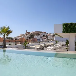 https://hotel-y-apartamentos-el-puerto.ibizaislandhotels.net