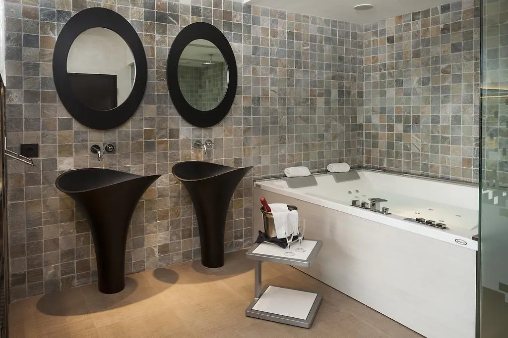 Suites Natura Mas Tapiolas Santa Cristina d'Aro Spain